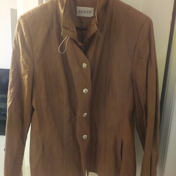 Jacket - Picture 4 of 4